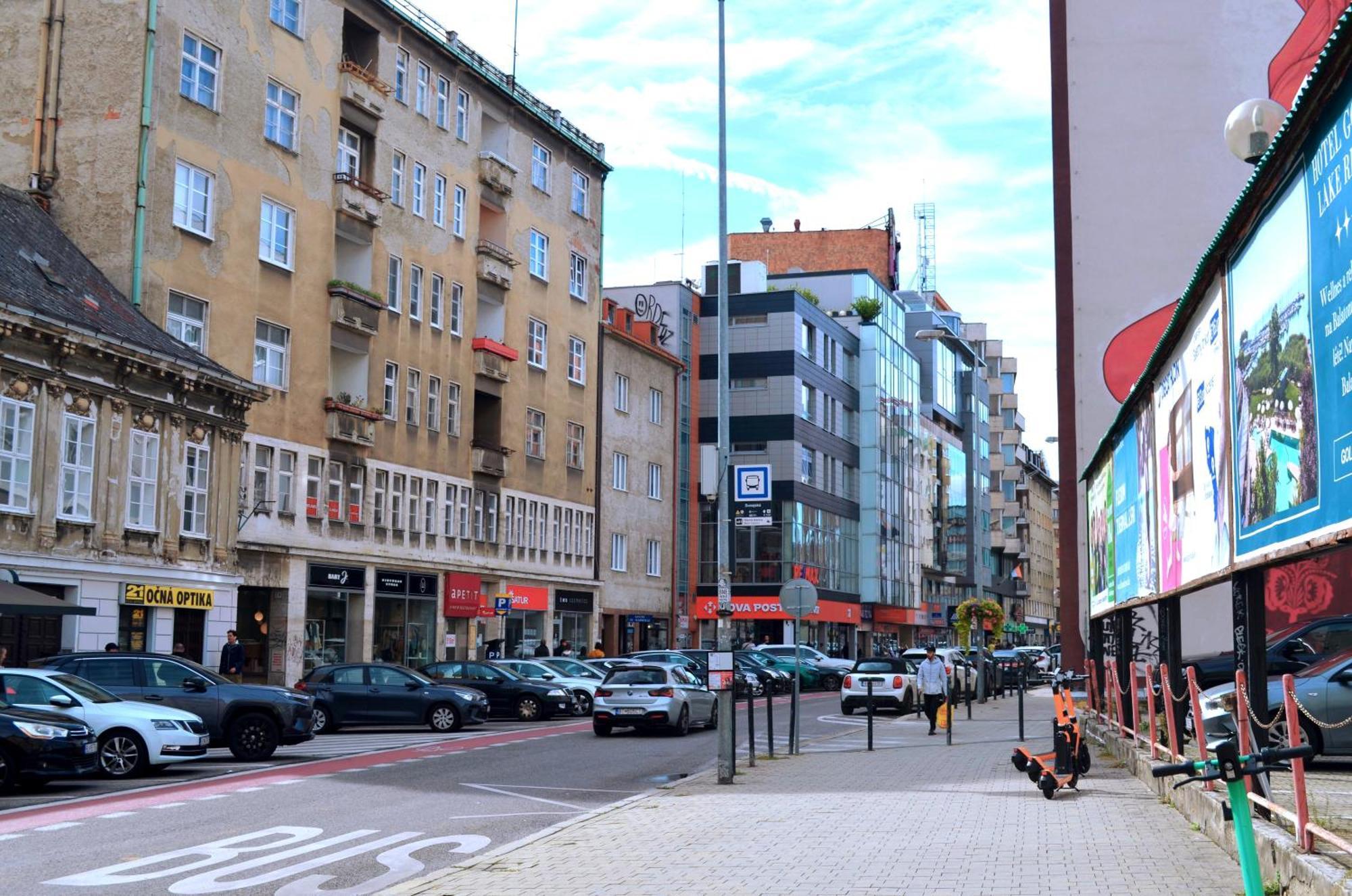 Natural-Style Apartment In The Centre Of Bratislava Exteriér fotografie