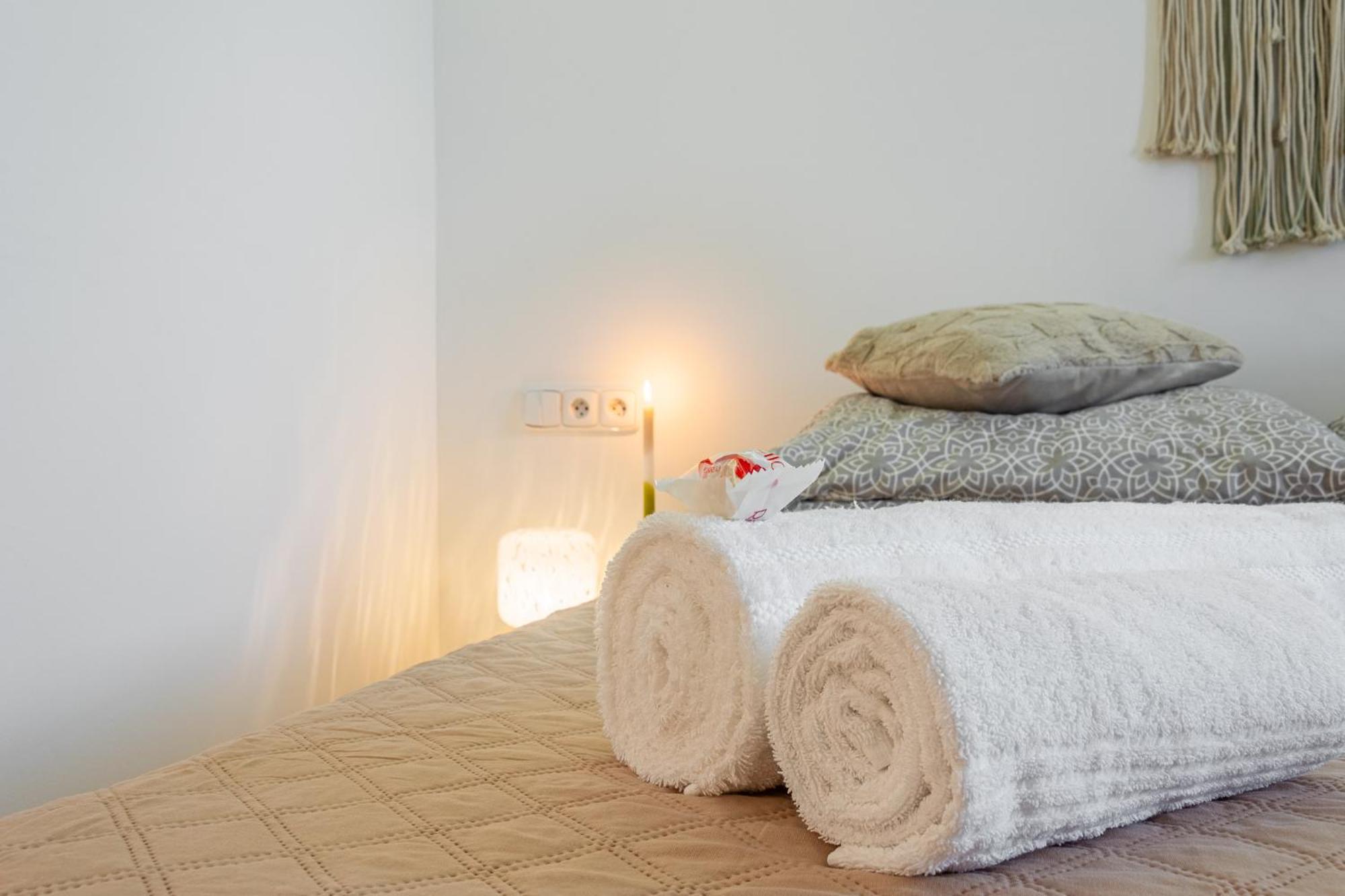 Natural-Style Apartment In The Centre Of Bratislava Exteriér fotografie