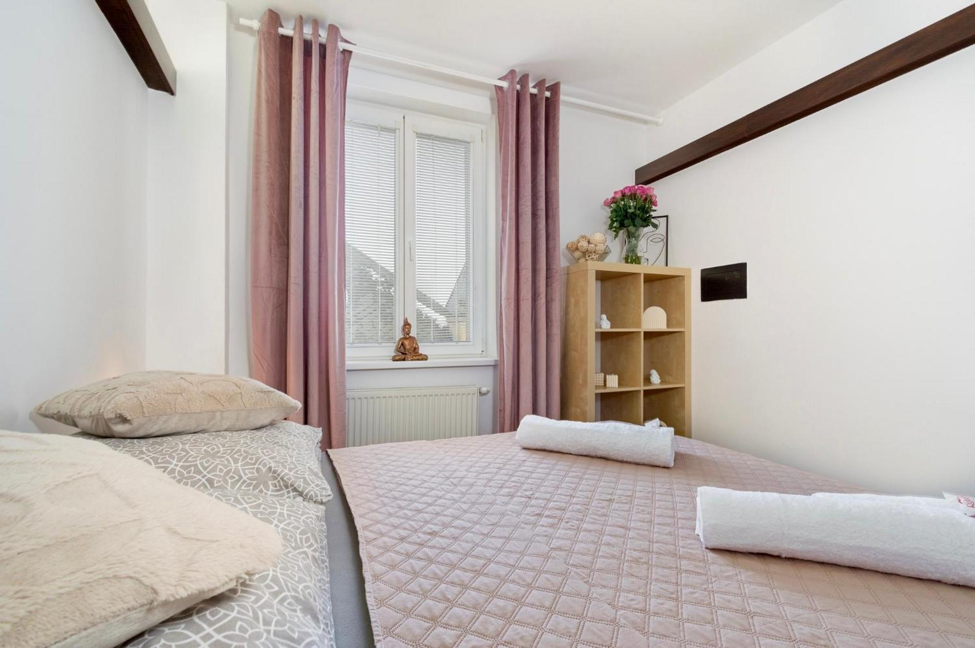 Natural-Style Apartment In The Centre Of Bratislava Exteriér fotografie