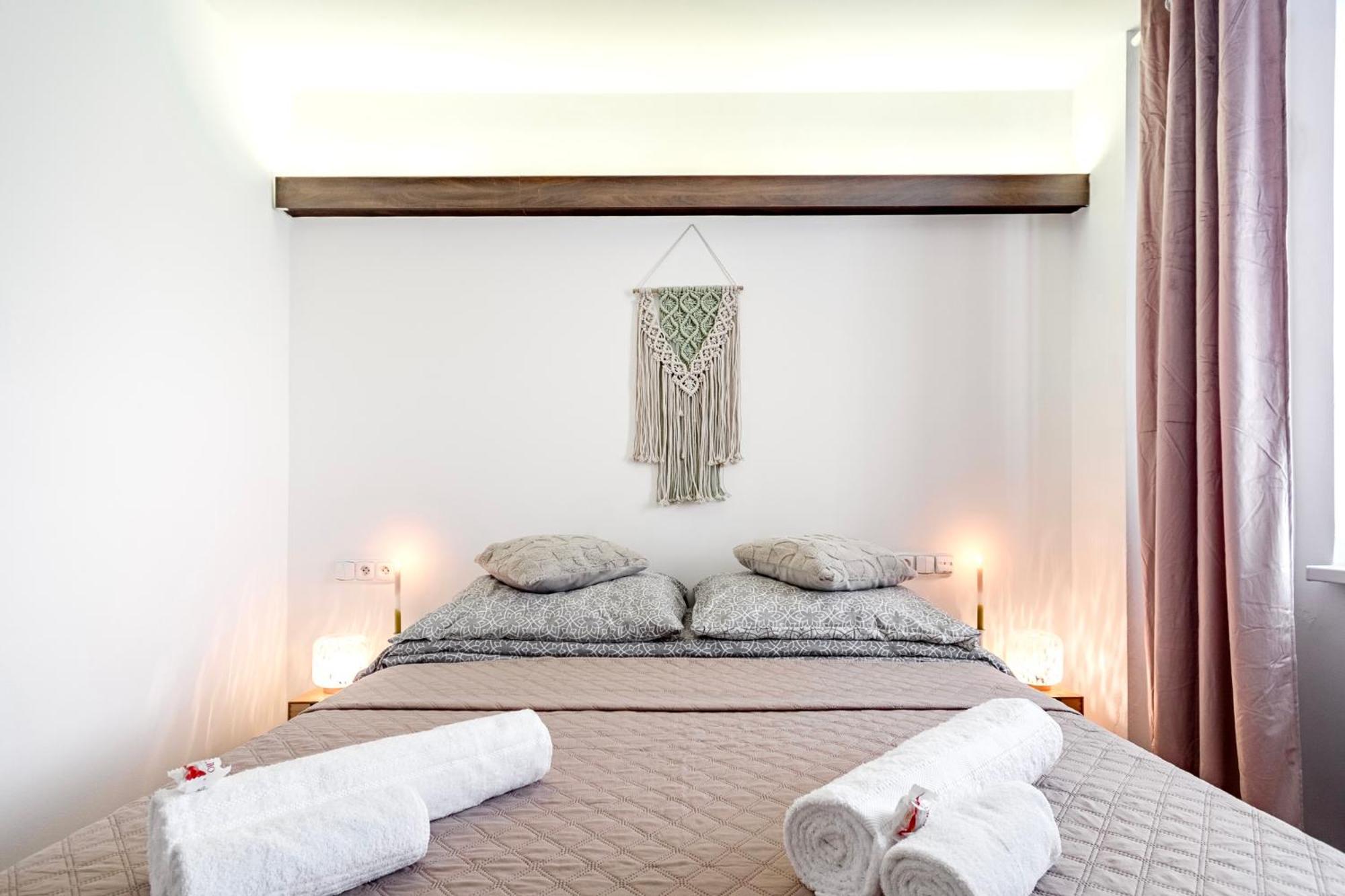 Natural-Style Apartment In The Centre Of Bratislava Exteriér fotografie